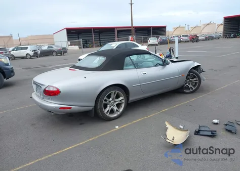 2003 Jaguar Xk8 z USA, uszkodzony, nr VIN SAJDA42C232A34869